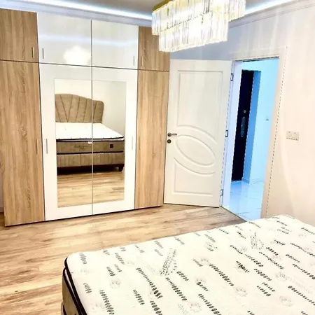Апартамент Flat In